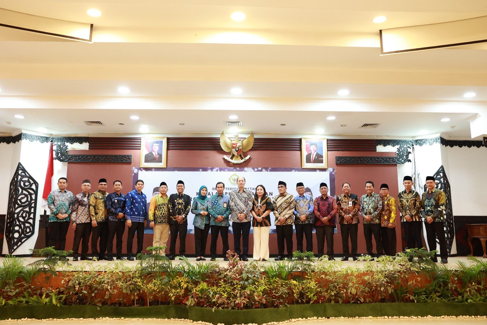 Bupati Tanah Bumbu, Bang Arul, Hadiri Sertijab Kepala BPK Perwakilan Kalsel