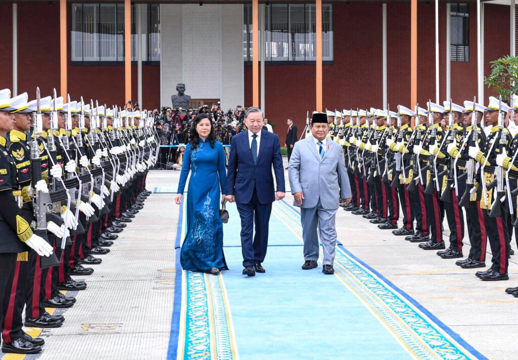 Tutup Kunjungan Kenegaraan, Presiden Prabowo Lepas Sekjen PKV Tô Lâm Tinggalkan Tanah Air