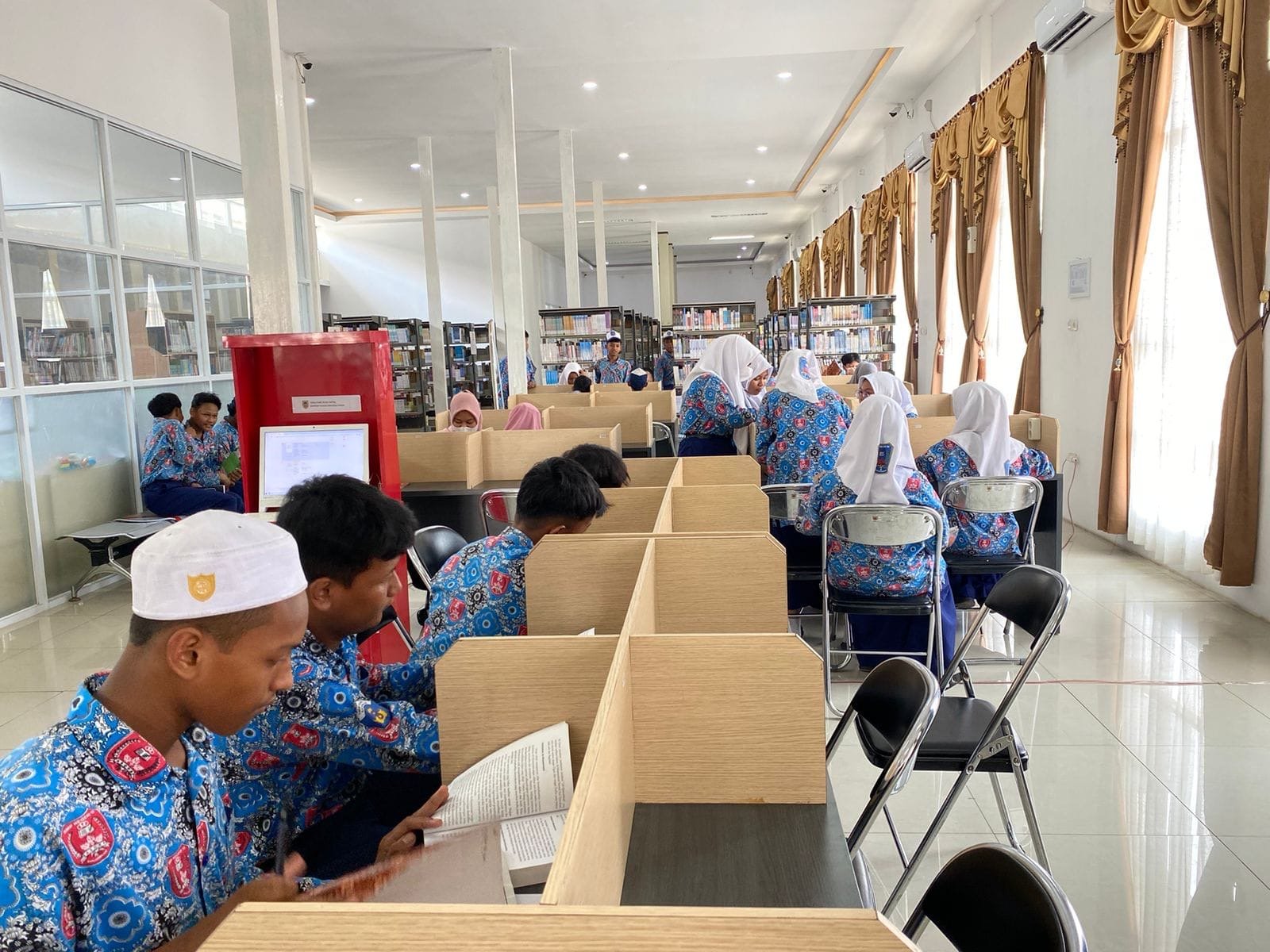 Selama Ramadan, Jumlah Pengunjung ke Perpustakaan Tendean Meningkat