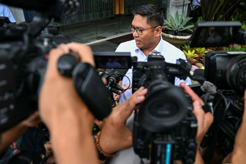 Banyak Terobosan dan Capaian, Presiden Prabowo Instruksikan Jajaran Perbaiki Dinamika Komunikasi dengan Masyarakat