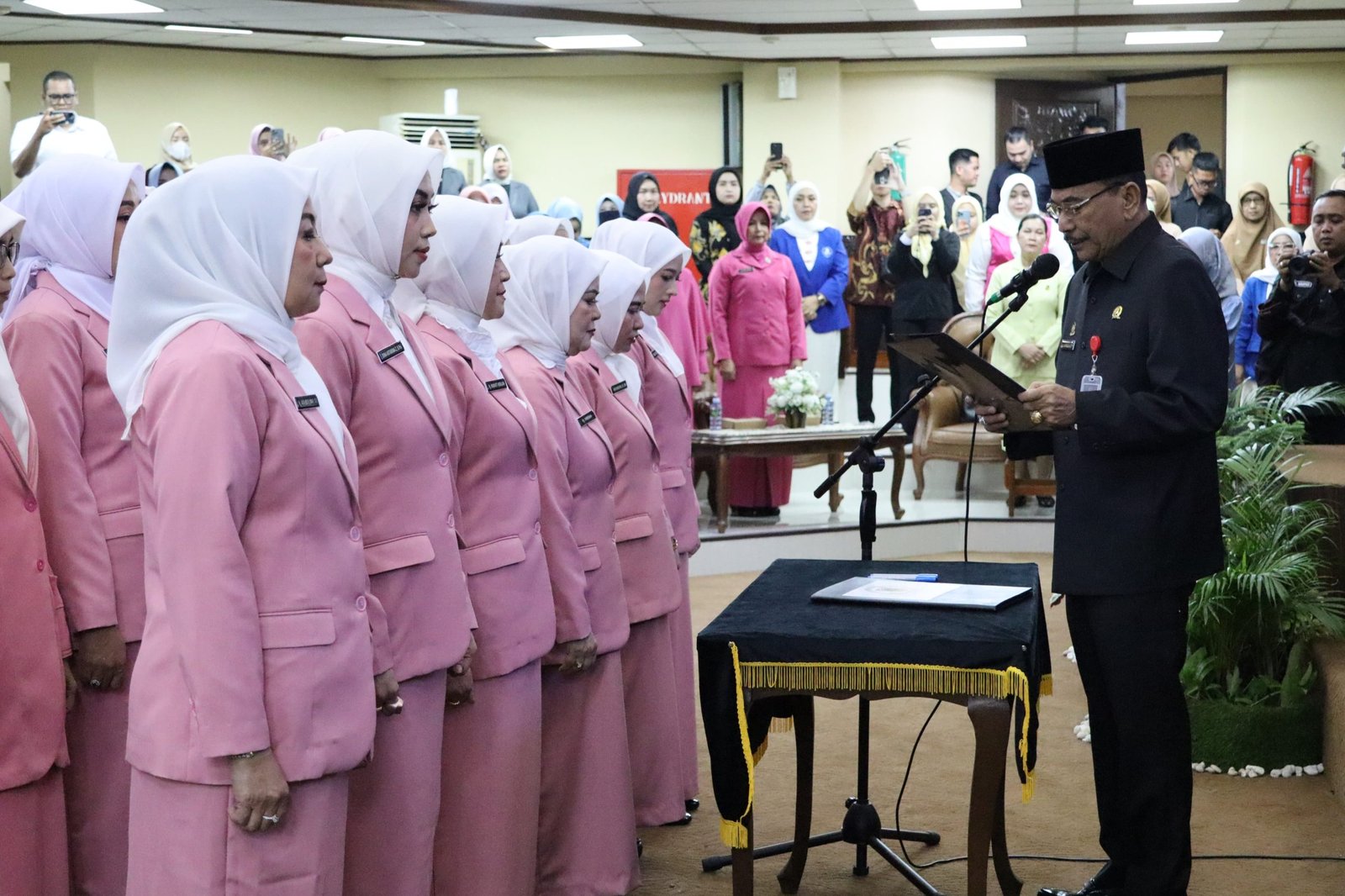Pelantikan Gatriwara Periode 2024-2029, Wagub Kalsel : Perkuat Peran Perempuan dalam Pembangunan