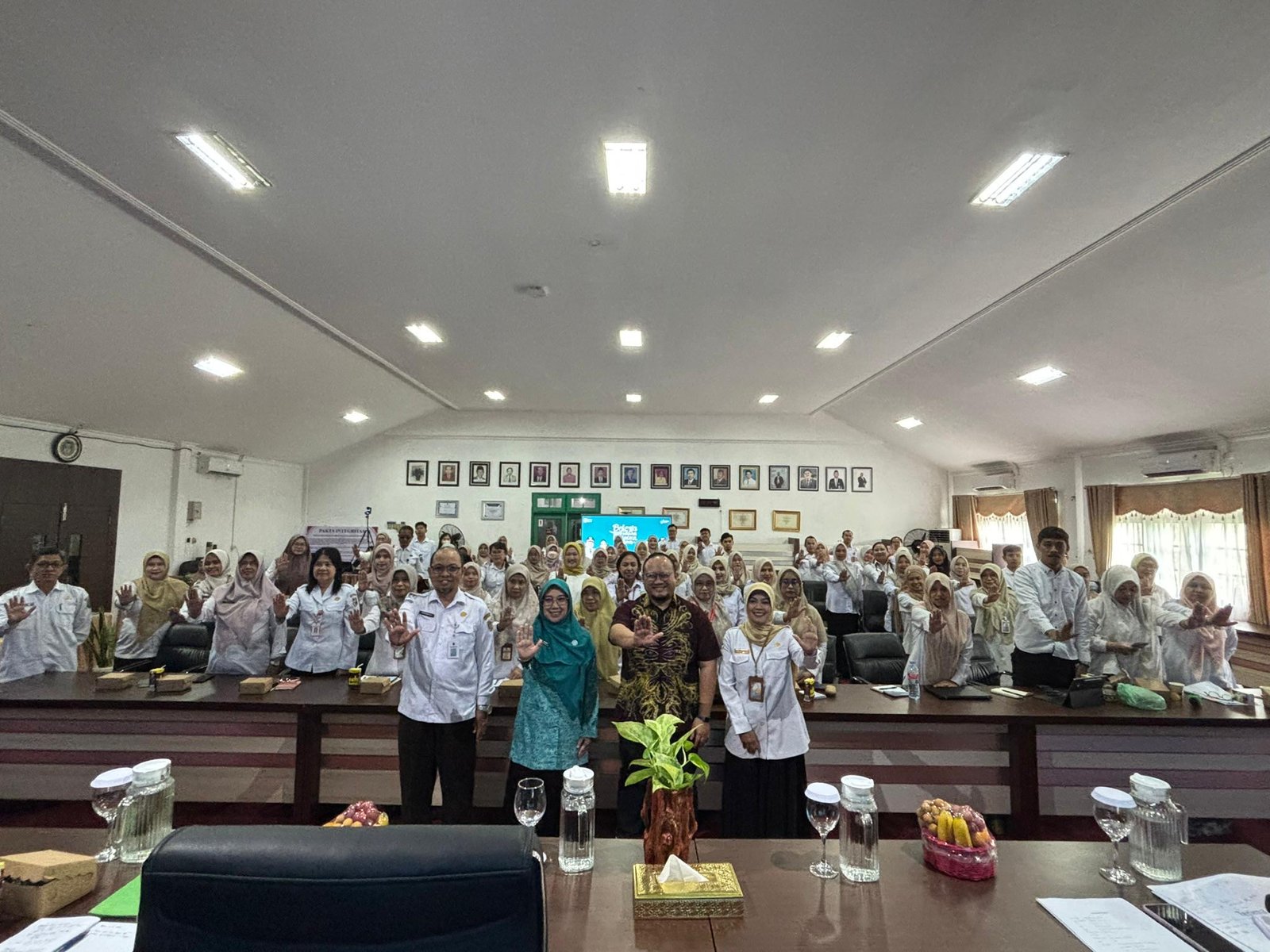 Dinkes Kalsel Gelar Pertemuan Diseminasi dan Evaluasi Hasil Surveilans Gizi Tahun 2025