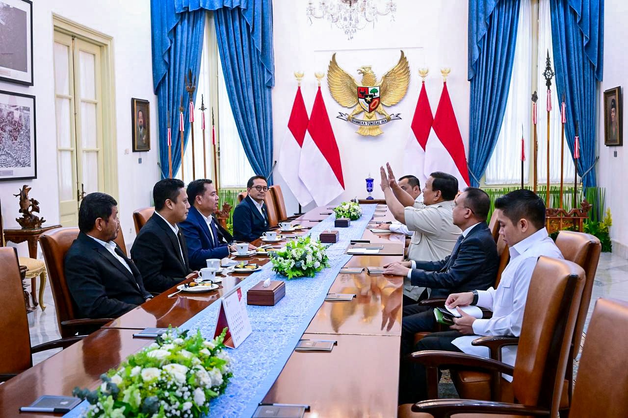 Terima Pimpinan Komisi V DPR RI, Presiden Prabowo Bahas Infrastruktur, Irigasi, dan Permukiman