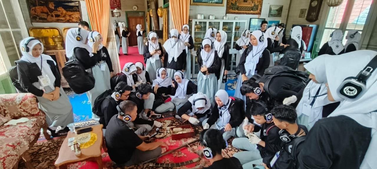 Tingkatkan Pemahaman Sejarah Kepada Generasi Muda, Pemprov Kalsel Selenggarakan Jelajah Cagar Budaya