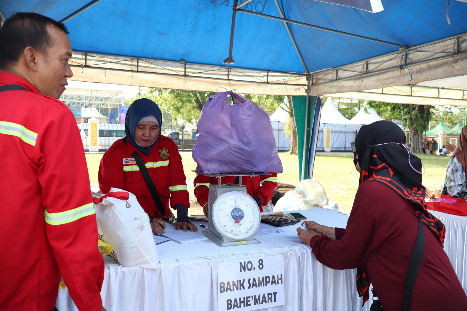 Pilah Sampah Dapat Sembako Jadi Solusi Atas Kondisi Darurat Sampah di Banjarmasin