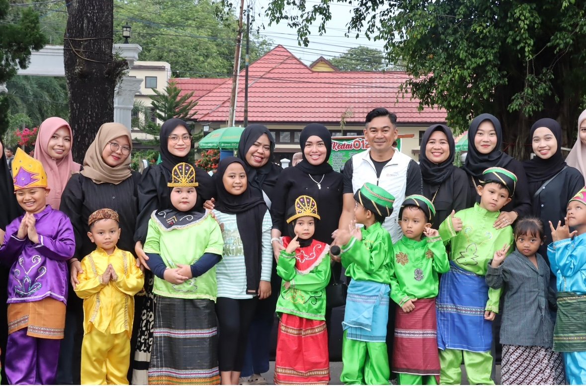 Anak-anak PAUD Citra Indonesia Tampilkan Tarian Nusantara di Soft Opening Job Fair 2025 – Banjarbaru Naker Fest