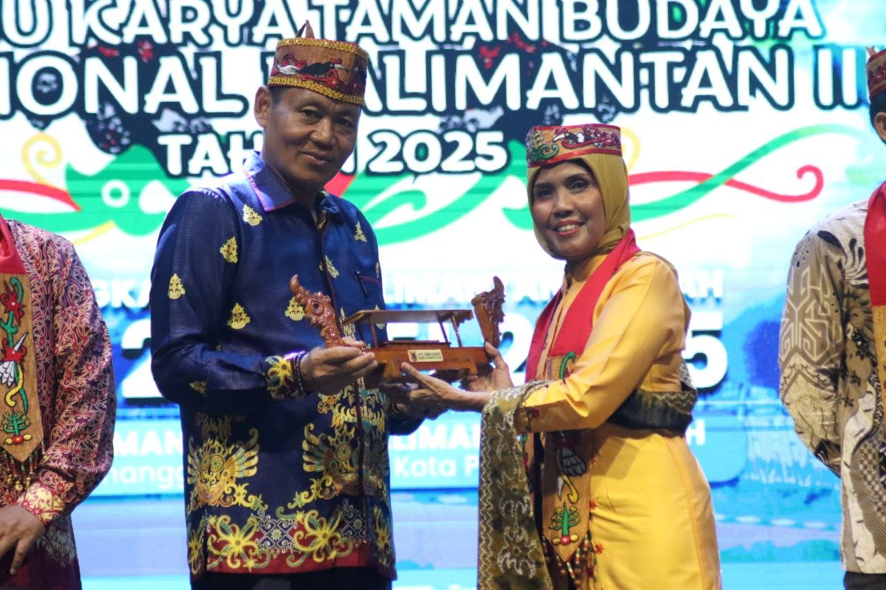 UPTD Taman Budaya Provinsi Kalsel Tampilkan Tari Punggah Pada TKTB Regional Kalimantan Ke-III