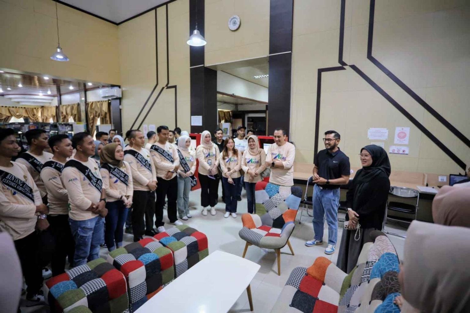 Perpustakaan Palnam Dispersip Terima Kunjungan dari Bintang Aksel Bank Kalsel