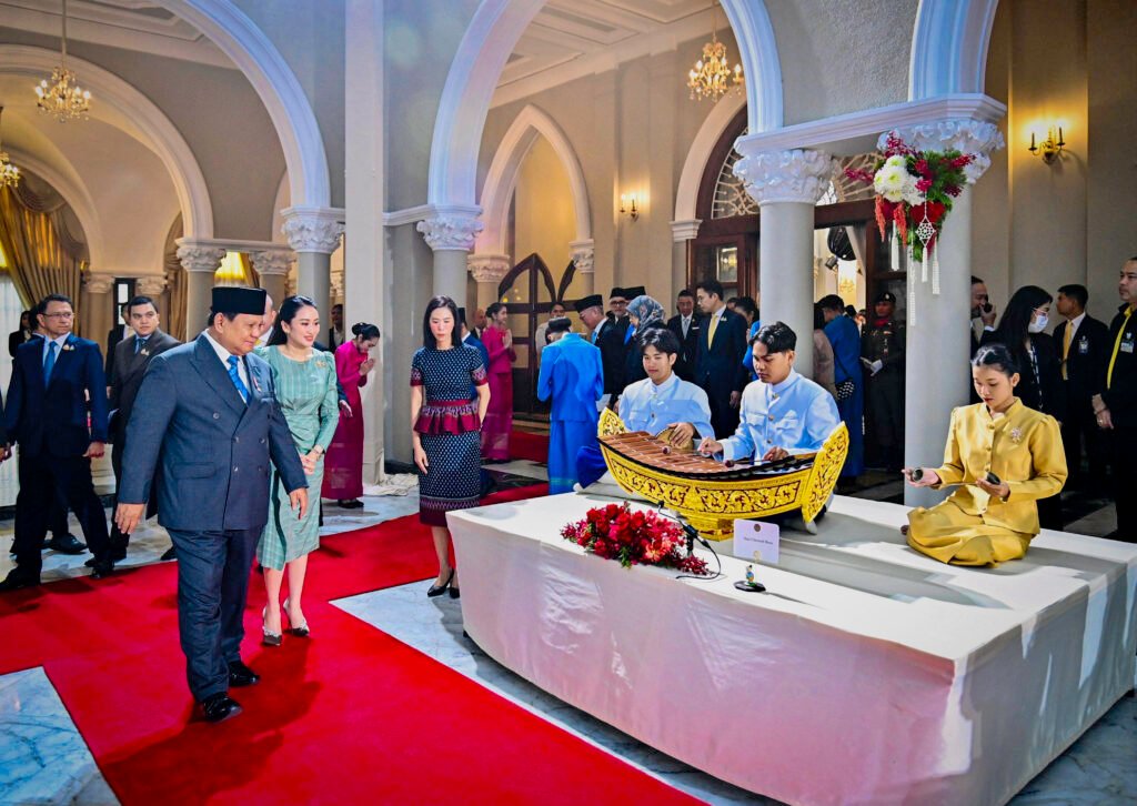 Momen Hangat Diplomasi Budaya: PM Paetongtarn Ajak Presiden Prabowo Kunjungi Pameran Seni dan Kuliner Thailand
