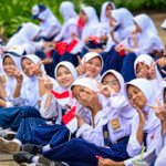 Cerita Antusiasme dari Monas, Pelajar dan Masyarakat Sambut Kedatangan Premier Li Qiang