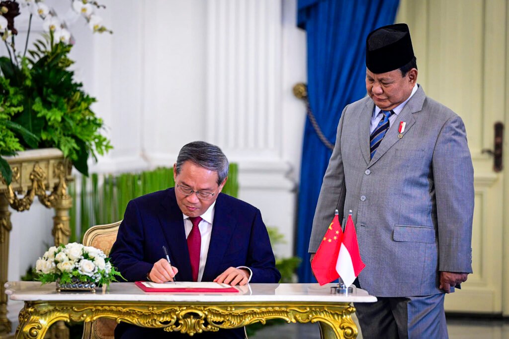 Presiden Prabowo dan Premier Li Qiang Tegaskan Komitmen Perkuat Kemitraan Strategis Indonesia–Tiongkok