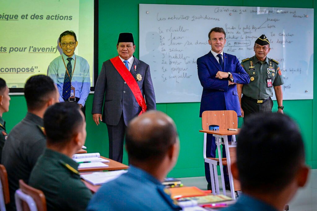 Presiden Macron Apresiasi Peserta Latihan Akmil: “Terima Kasih Telah Belajar Bahasa Prancis”
