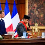 Hangat dan Bersahaja, Presiden Prabowo dan Presiden Macron Makan Siang Bersama Taruna Akmil