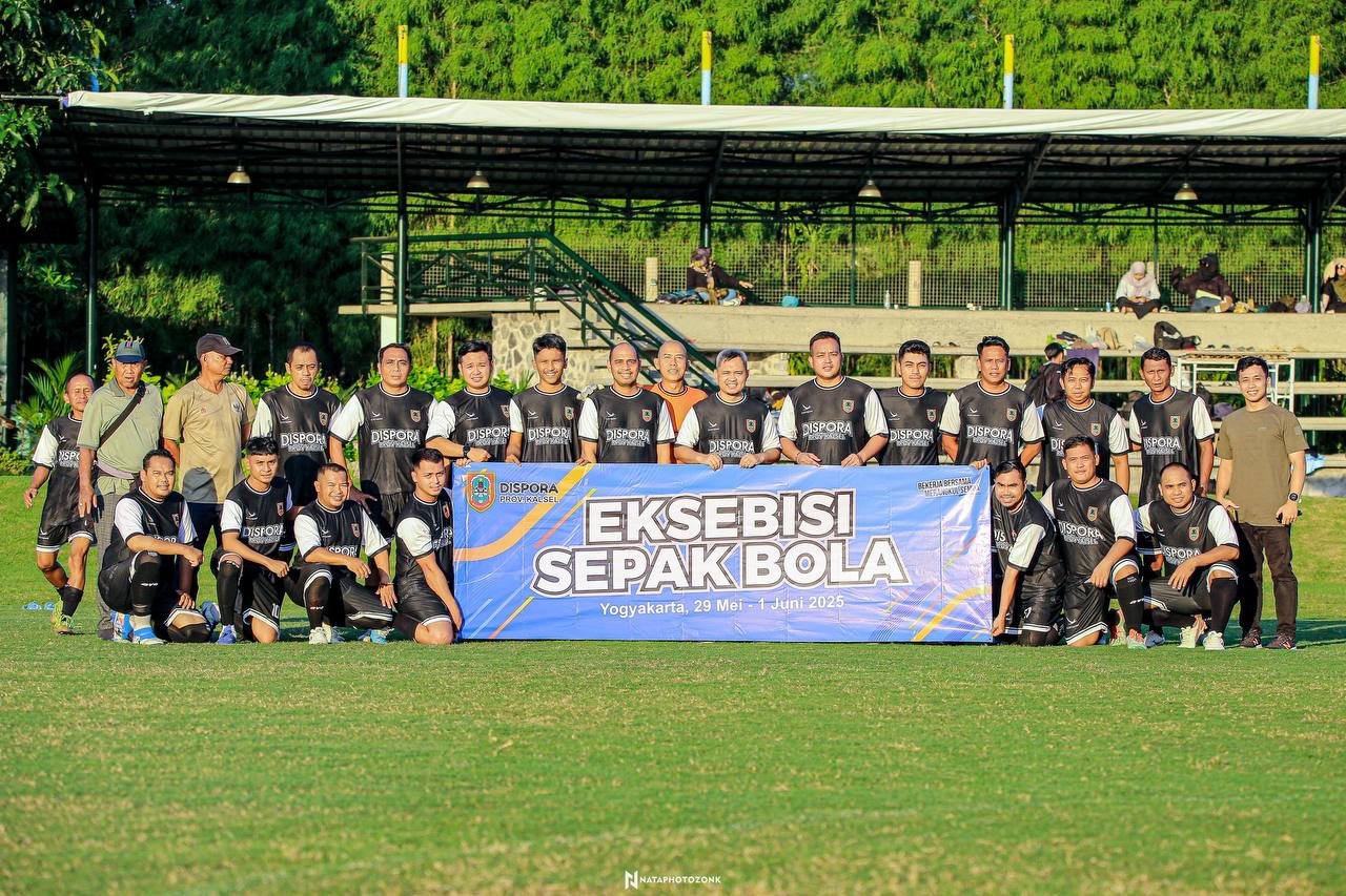 Gerakkan Budaya Olahraga, Tim Sepakbola Dispora Kalsel Taklukan Tim Yogyakarta di Laga Persahabatan  