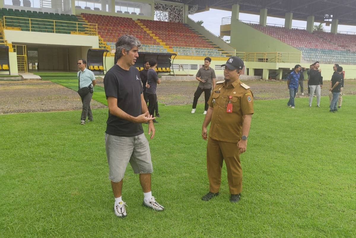 Teco Tinjau Stadion, Kalsel Ngebut Persiapan Jelang Verifikasi Liga 2
