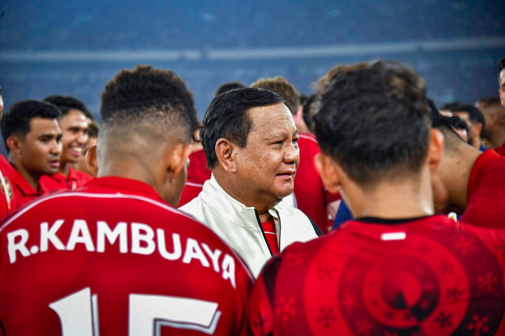 Presiden Prabowo Saksikan Langsung Kemenangan Krusial Timnas Indonesia atas China di Kualifikasi Piala Dunia 2026