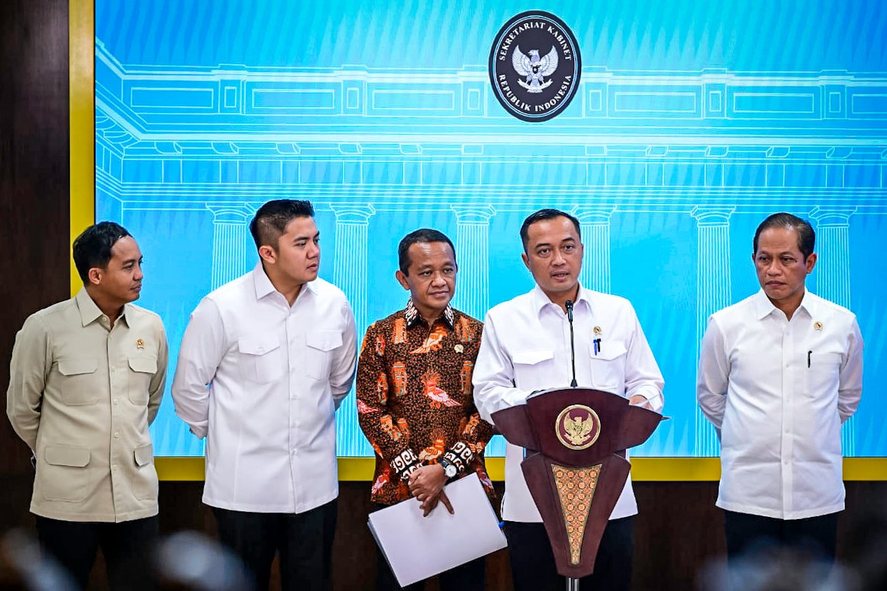 Pemerintah Resmi Cabut IUP Empat Perusahaan Tambang di Raja Ampat