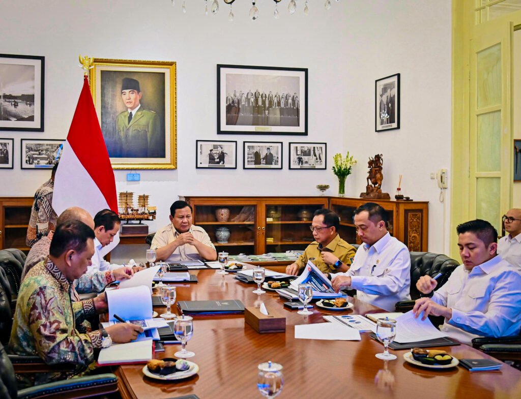 Presiden Prabowo Instruksikan Akselerasi Penanganan Sampah Lewat Skema Hulu-Hilir