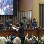 Pemandangan Umum Fraksi terhadap Raperda LPj APBD Tanah Bumbu TA 2024