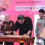 Menteri UMKM RI Hadiri Re-Opening Toko Mama Khas Banjar, Tegaskan Pentingnya Pembinaan dan Pembelajaran bagi UMKM