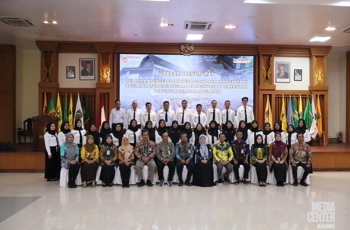 BPSDMD Provinsi Kalsel Resmi Tutup Pelatihan Pengelolaan Keuangan Daerah Angkatan I bagi ASN