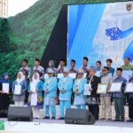 Pertanian Kuat Rakyat Sejahtera, Gubernur Kalsel Berikan Penghargaan untuk Petani Berprestasi