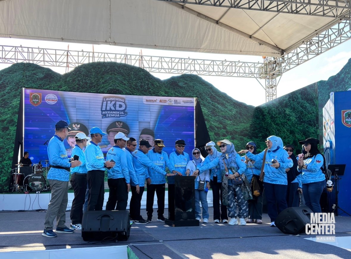 Gubernur Kalsel Resmi Luncurkan Identitas Kependudukan Digital