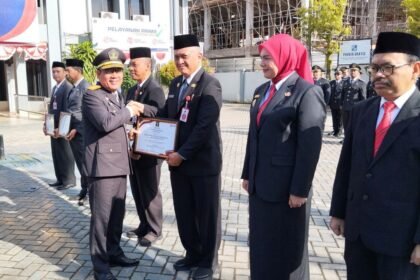 Dinas Koperasi dan UKM Kalsel Raih Penghargaan Mitra Kerja dari Kemenkumham, Dorong Percepatan 2.013 Koperasi Merah Putih