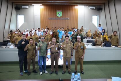 Aksi Pelatihan Jurnalistik Tanah Bumbu Dorong Informasi Publik Berkualitas