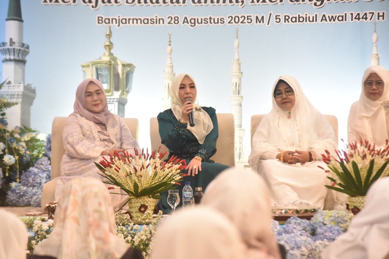 Peringatan Maulid Nabi Muhammad SAW di Kediaman Gubernur Kalsel, Ketua TP PKK Ajak Teladani Akhlak Rasulullah