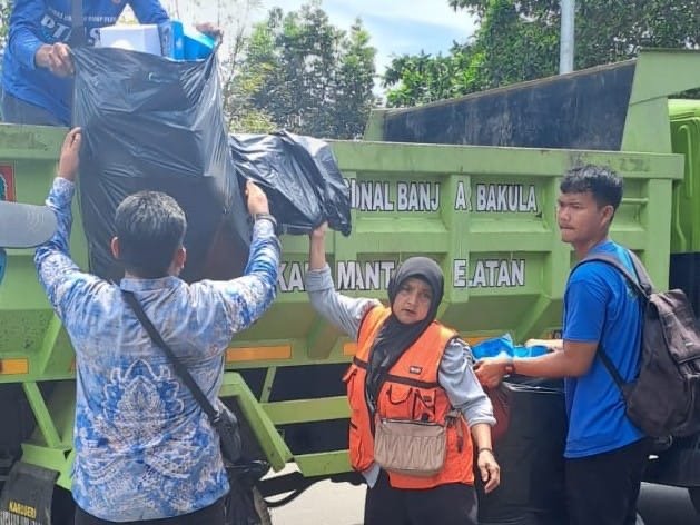 Pemprov Kalsel Dukung WCD 2025, Ajak Pegiat Lingkungan Bersih-Bersih di Kabupaten Banjar dan Banjarbaru