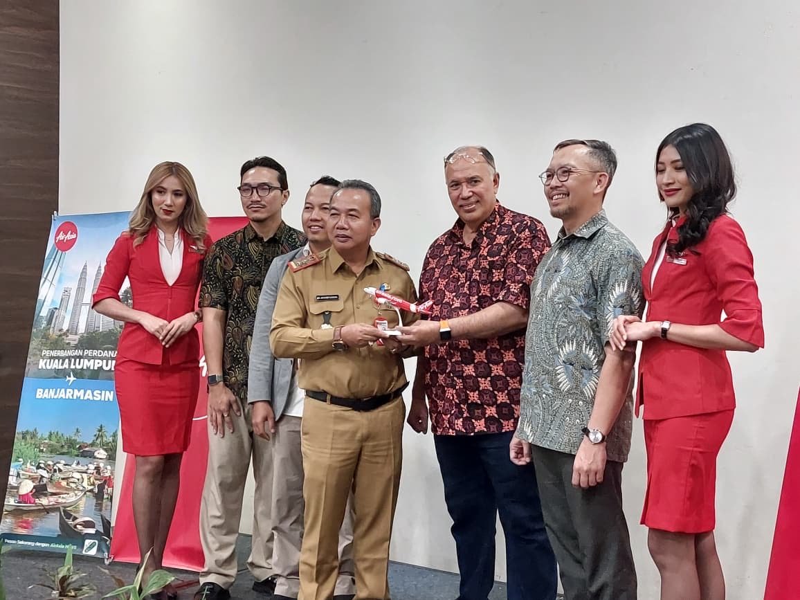 Gubernur Muhidin: Penerbangan Langsung Banjarmasin–Kuala Lumpur, AirAsia Buka Peluang Besar bagi Kalsel