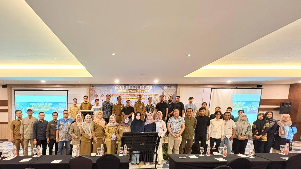 Pemprov Kalsel Gelar Bimtek Lisensi Arsitek, Dorong Profesionalisme dan Pembangunan Berkarakter Lokal