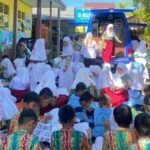 Anak-Anak SDN Pekapuran 5 Antusias Sambut Mobil Pustaka Keliling Dispersip Kalsel