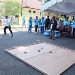 Museum Lambung Mangkurat Hidupkan Kembali Tradisi Lewat Lomba Adu Putar Gasing Pengantin Kalsel 2025