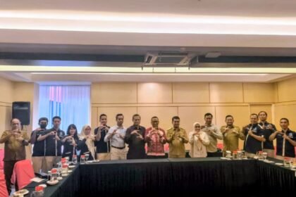 Hadiri RUPS Ke-4 PTAM Tabalong Bersinar, Pemprov Kalsel Optimis Tingkatkan Pelayanan Air Bersih Ke Masyarakat