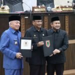 Gubernur Muhidin Apresiasi DPRD atas Penetapan Perda Grand Desain Pembangunan Kependudukan Kalsel