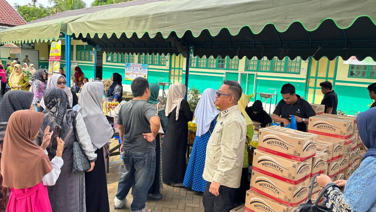 Pasar Murah Warnai Milad Muhammadiyah 1 Abad di HSU, Disdag Kalsel Bantu Ringankan Beban Masyarakat