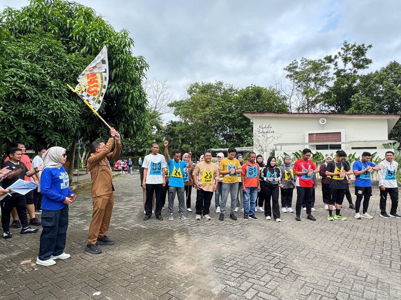 Dinas PUPR Kalsel Gelar Pengukuran Kebugaran ASN dalam Rangka Hari Bakti PU ke-80