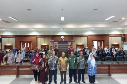 Gelar Sosialisasi Strategi Komunikasi, Pemprov Kalsel Susun Pedoman Komunikasi Publik yang Terarah