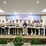 Kalsel Anugerahkan Dukcapil Award 2025 Untuk Daerah Berkinerja Unggul Dalam Pelayanan Adminduk