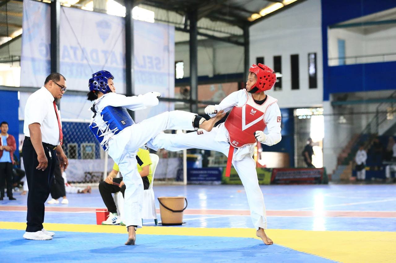 Wali Kota Cup 2025 Resmi Dibuka, Taekwondoin se-Kalsel Berebut Gelar Terbaik