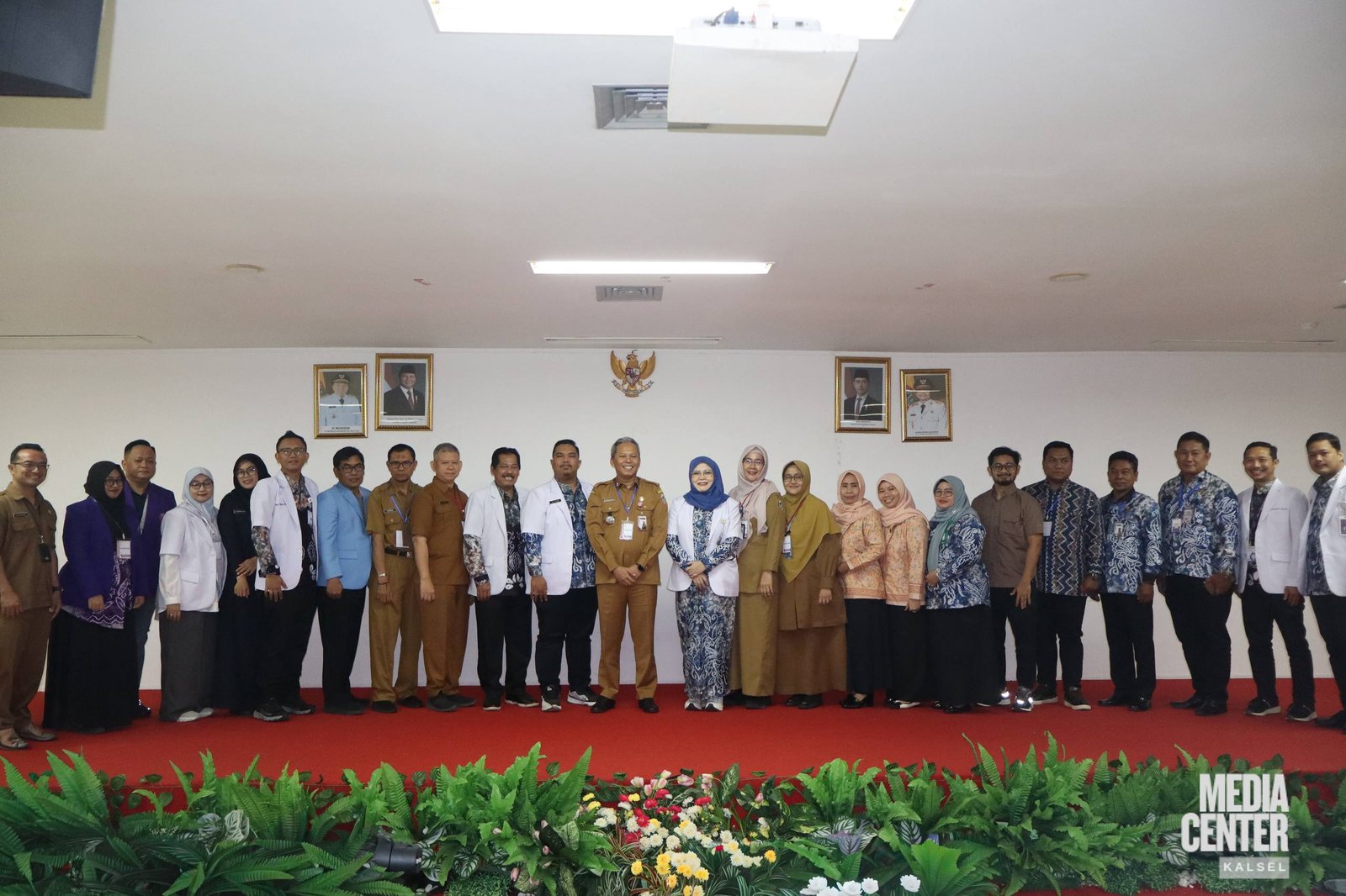 Pemprov Kalsel Peringati BKGN 2025, RSGM Gusti Hasan Aman Layani Ratusan Pasien Gratis