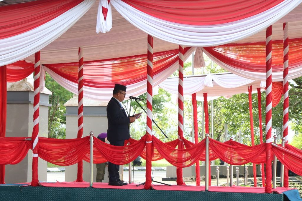 Sekda Kalsel Pimpin Upacara Hari Bela Negara ke-77, Momentum Jaga Keutuhan dan Kedaulatan NKRI