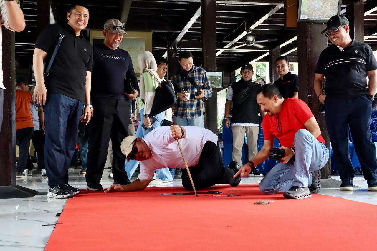 Tenaga Ahli Gubernur Kalsel Dukung Pelestarian Balogo di Festival Olahraga Tradisional TMII