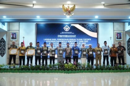 Gubernur Kalsel Apresiasi Penyelesaian TLRHP pada Penyerahan LHP Semester II Tahun 2025