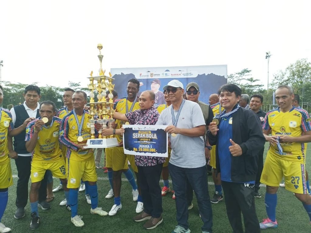 Barito Putera Legend Juara Festival Sepak Bola Legend II Piala Gubernur Kalimantan Selatan