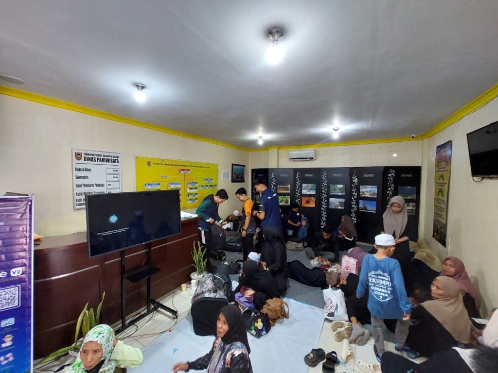 Posko 2 Dispar Kalsel Padati Jemaah 5 Rajab, Sediakan Konsumsi dan Layanan Kesehatan Gratis