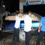 Bukti Nyata Kepedulian Gubernur Muhidin, Sembako Disalurkan untuk Penyintas Banjir di Jambu Hilir