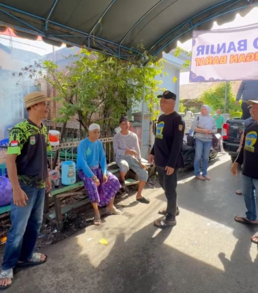 Dinas Koperasi dan UKM Kalsel Salurkan Bantuan untuk Korban Banjir Martapura